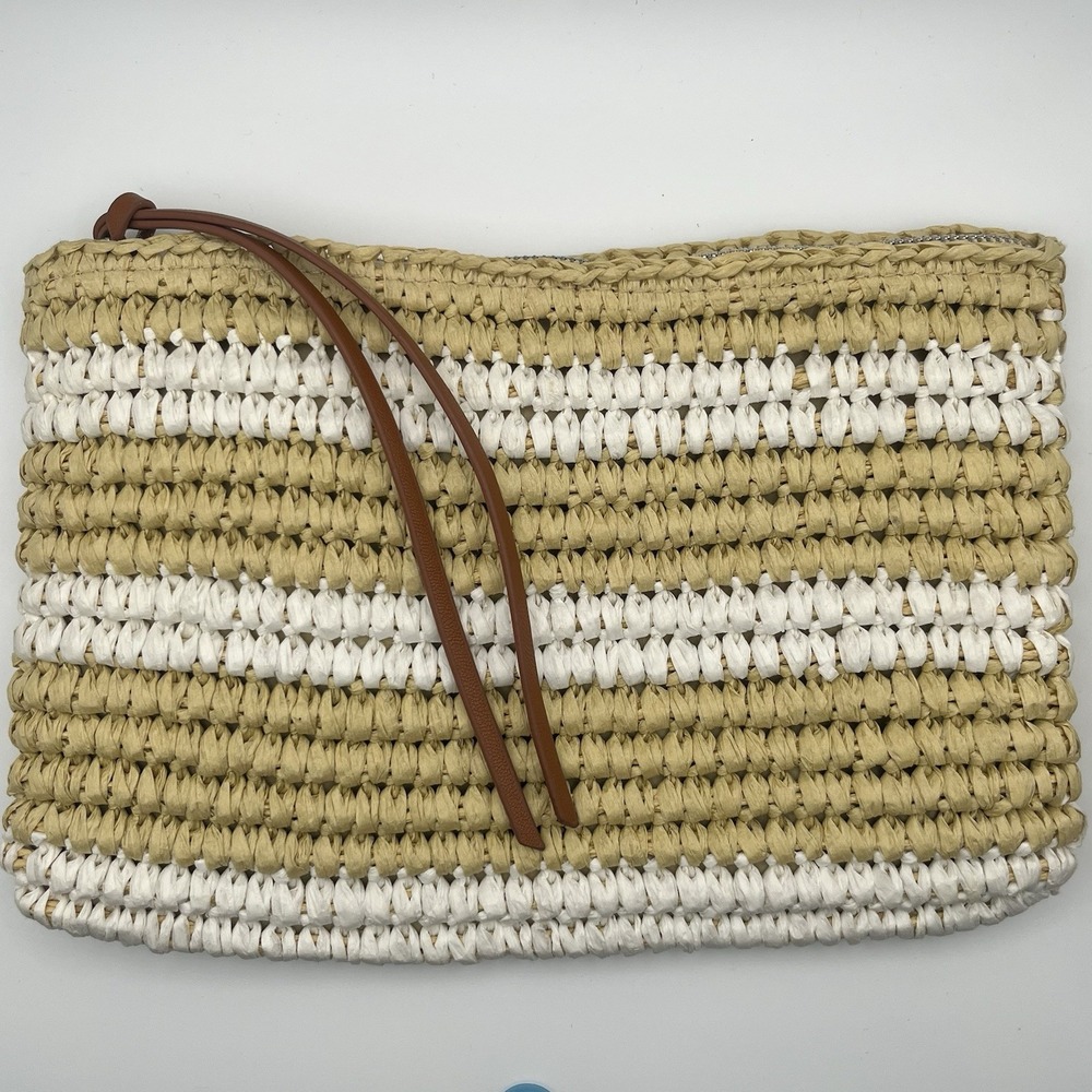 GAP Straw Clutch Bag Woven Zip Pouch Beige White Summer Beach Boho Women